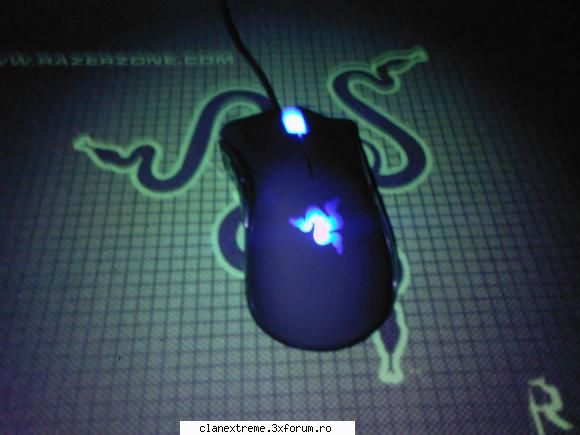 Wallpapere RaZeR - Wallpapere de la mine pt voi wallpapere razer - Membrii